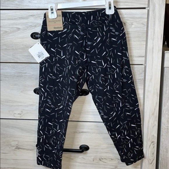 NWT Reebok Capri pants - Picture 2 of 5